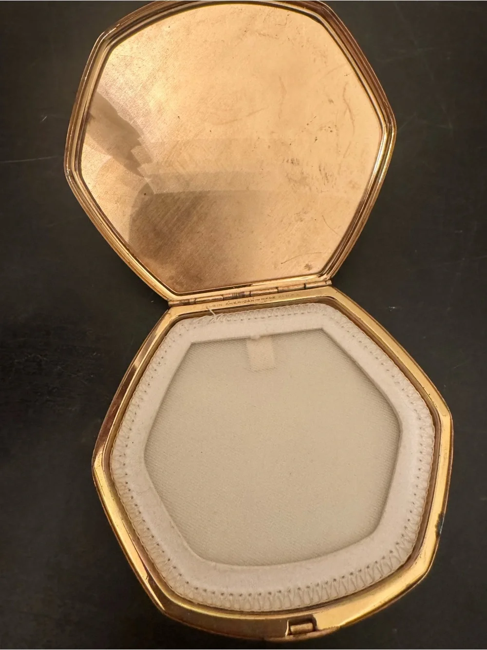 Vintage Antique Elgin American Powder Compact Gazelle Deer